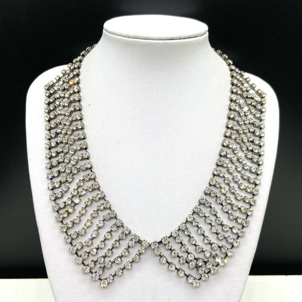 Clear Rhinestone & Gunmetal Gray Collar Necklace